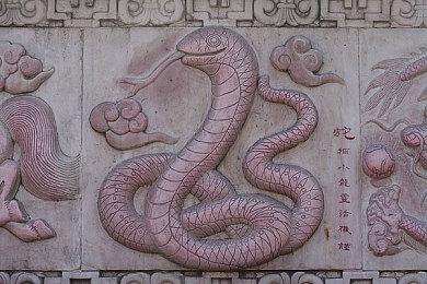 《赛博朋克2077》PS4 Pro和Switch 2画面对比